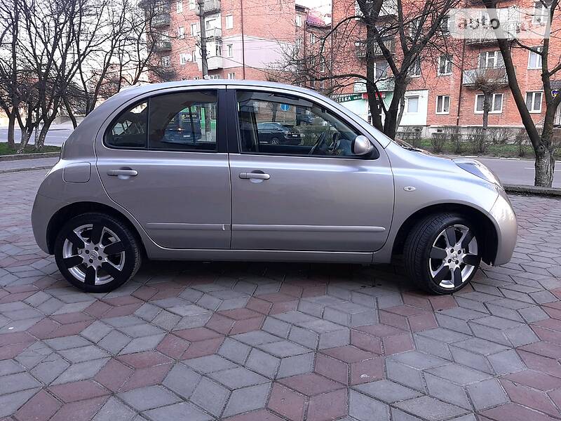Хетчбек Nissan Micra 2010 в Калуші фото 5 Хетчбек Nissan Micra 2010 в Калуші