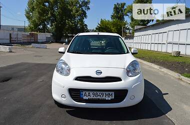 Хэтчбек Nissan Micra 2015 в Киеве