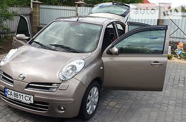 Хэтчбек Nissan Micra 2005 в Смеле