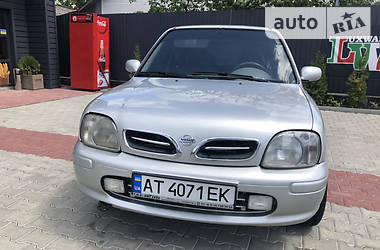 Хэтчбек Nissan Micra 2000 в Снятине