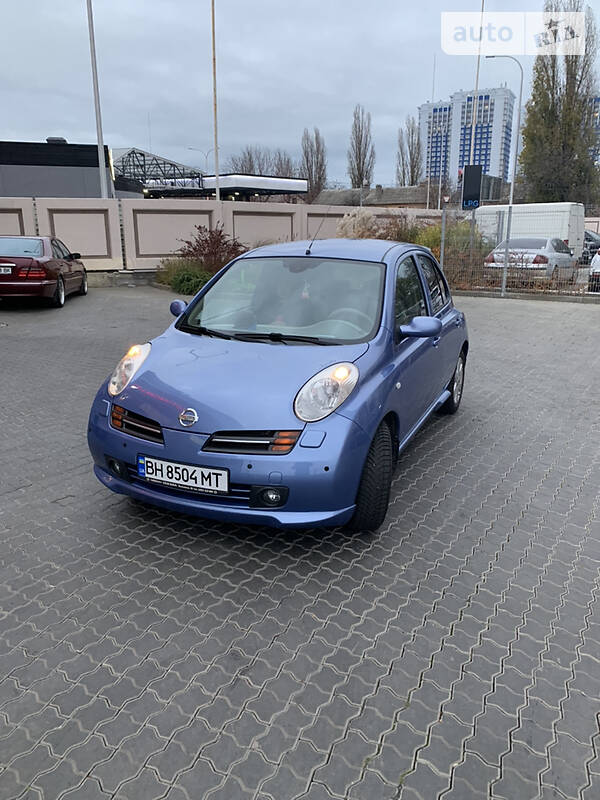 Хэтчбек Nissan Micra 2004 в Одессе