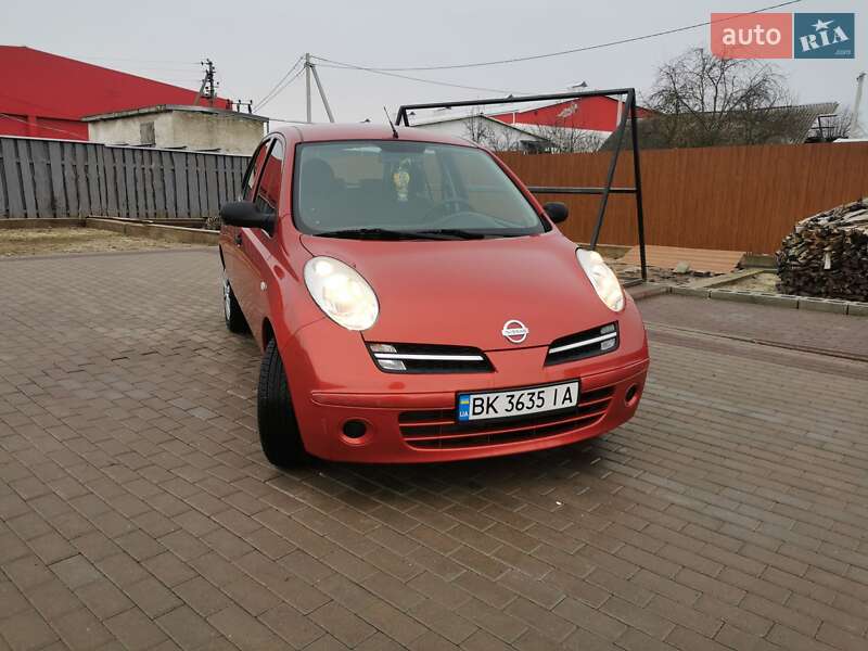 Хетчбек Nissan Micra 2006 в Рівному