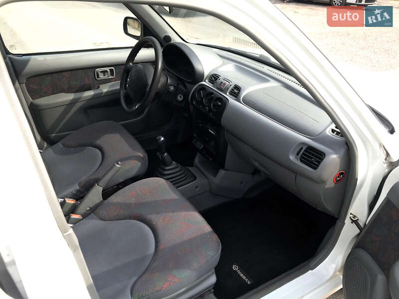 Хетчбек Nissan Micra 1995 в Миколаєві