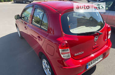 Хетчбек Nissan Micra 2010 в 