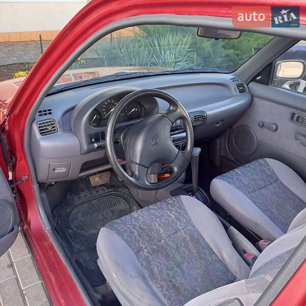 Хетчбек Nissan Micra 1997 в Одесі