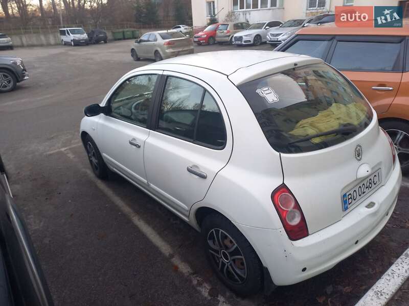 Хетчбек Nissan Micra 2009 в Тернополі