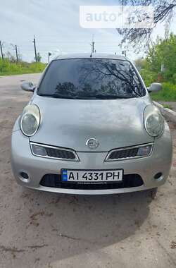 Хетчбек Nissan Micra 2009 в Рокитному