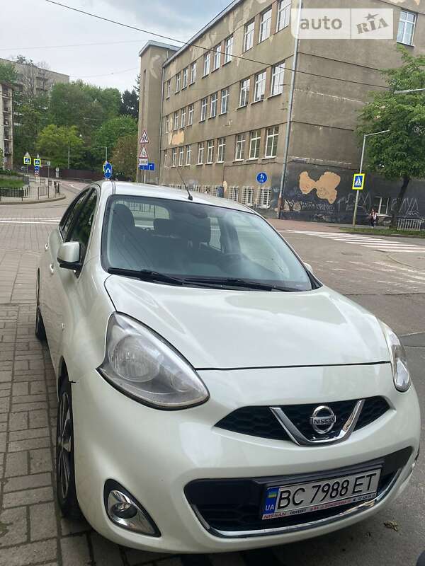 Хэтчбек Nissan Micra 2015 в Львове