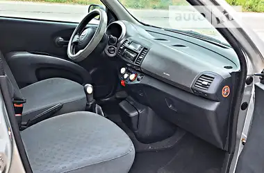 Nissan Micra 2004