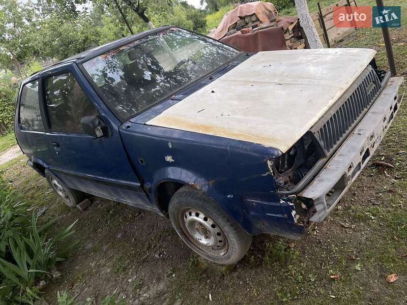 Хетчбек Nissan Micra 1989 в Пустомитах