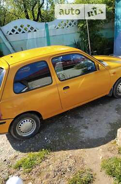 Хетчбек Nissan Micra 2000 в Коломиї