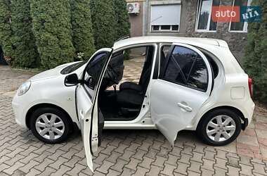 Хетчбек Nissan Micra 2013 в Чернівцях