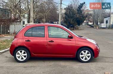 Хэтчбек Nissan Micra 2005 в Николаеве