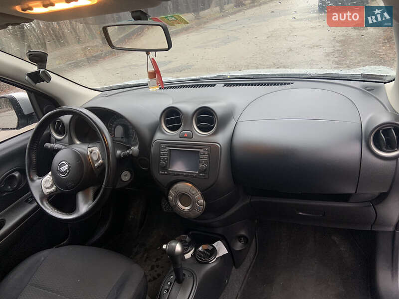 Хетчбек Nissan Micra 2010 в Новоселиці