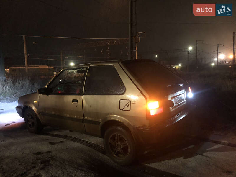 Хетчбек Nissan Micra 1987 в Кропивницькому