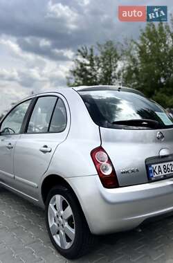 Хетчбек Nissan Micra 2010 в Софіївській Борщагівці