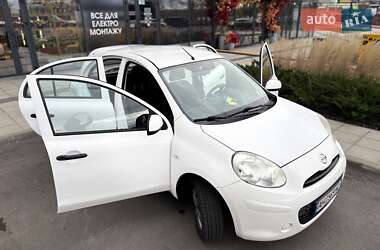 Хетчбек Nissan Micra 2013 в 