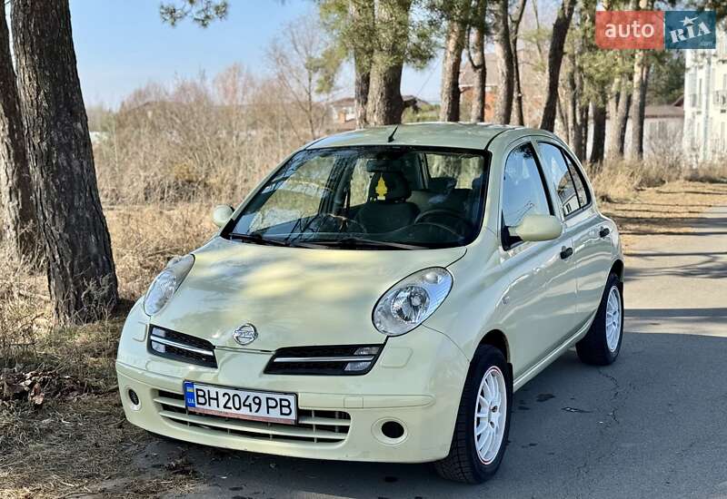 Хэтчбек Nissan Micra 2006 в Киеве