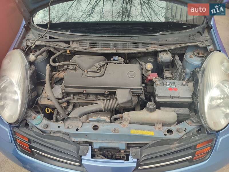 Хетчбек Nissan Micra 2003 в Кропивницькому