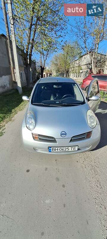 Nissan Micra 2004