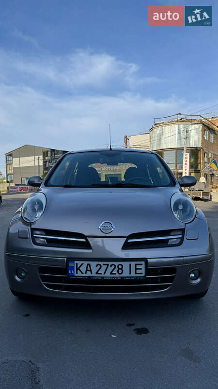 Хетчбек Nissan Micra 2006 в Києві