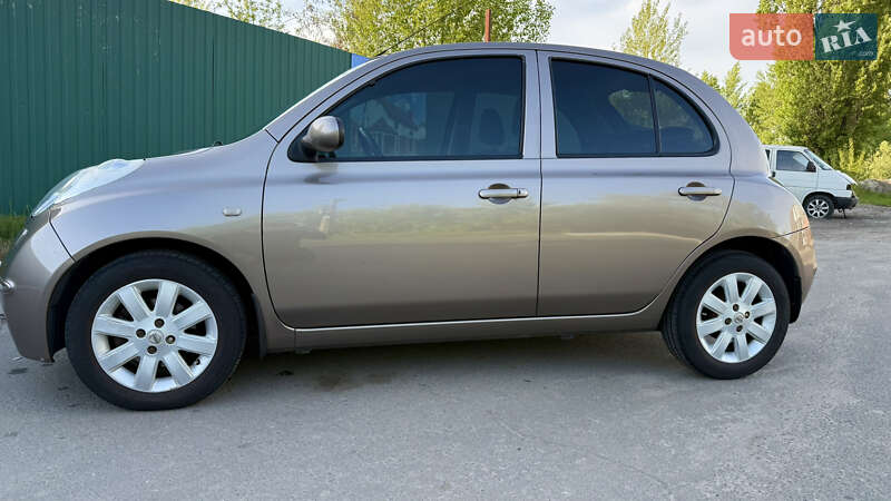 Хетчбек Nissan Micra 2006 в Києві