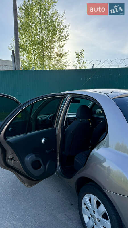 Хетчбек Nissan Micra 2006 в Києві