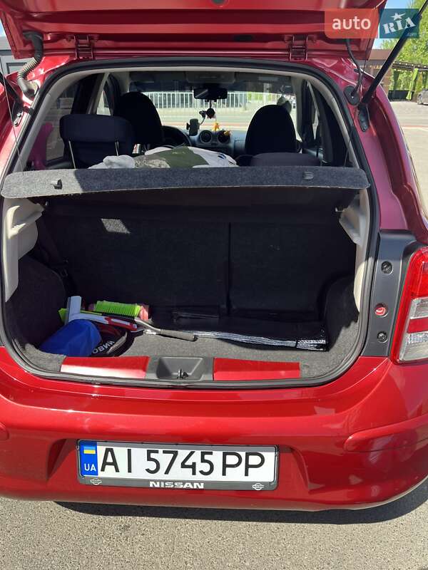 Хэтчбек Nissan Micra 2015 в Киеве