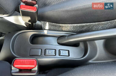 Хэтчбек Nissan Micra 2014 в 
