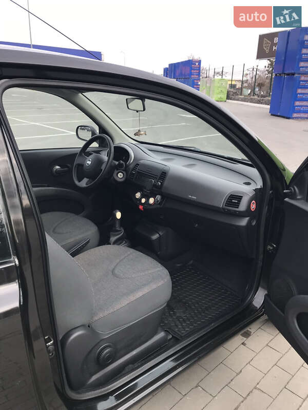 Хетчбек Nissan Micra 2006 в Умані