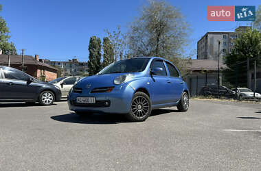 Хэтчбек Nissan Micra 2004 в Днепре
