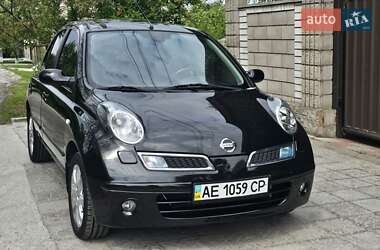 Хетчбек Nissan Micra 2008 в 