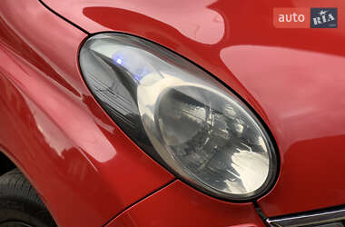 Хетчбек Nissan Micra 2007 в 