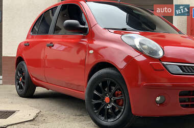Хетчбек Nissan Micra 2007 в 