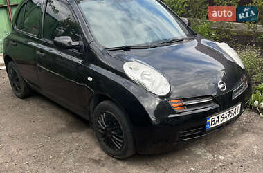 Хетчбек Nissan Micra 2004 в 