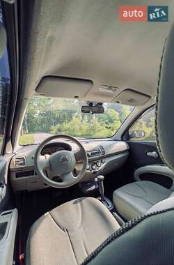 Хэтчбек Nissan Micra 2007 в 