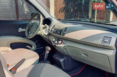 Хэтчбек Nissan Micra 2007 в 