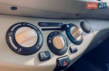 Хэтчбек Nissan Micra 2007 в 