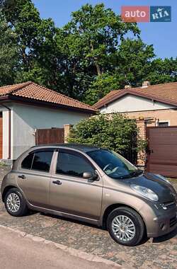 Хэтчбек Nissan Micra 2007 в 