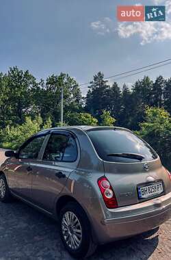 Хэтчбек Nissan Micra 2007 в 