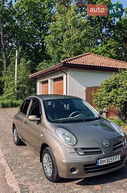 Хэтчбек Nissan Micra 2007 в 