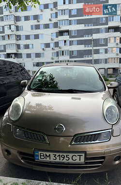 Nissan Micra 2010