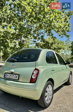 Хетчбек Nissan Micra 2006 в 