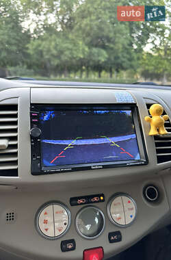 Хетчбек Nissan Micra 2006 в 