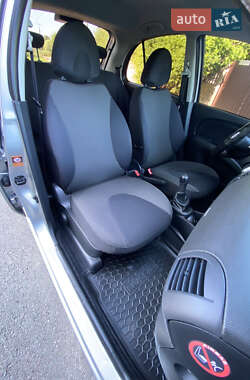 Хэтчбек Nissan Micra 2008 в Киеве