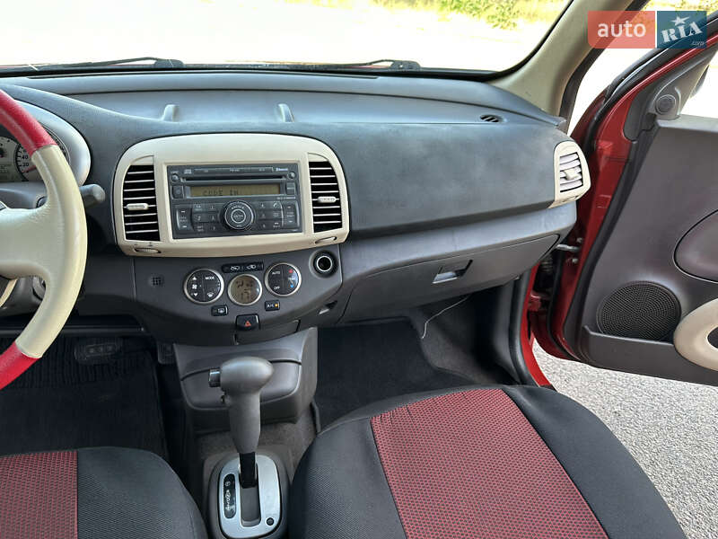 Хетчбек Nissan Micra 2007 в Дніпрі