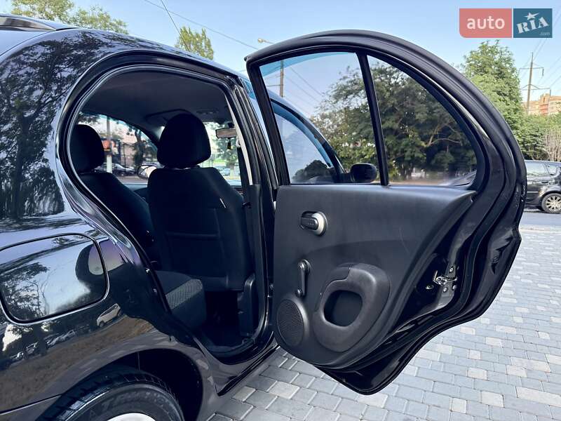 Хэтчбек Nissan Micra 2009 в Одессе