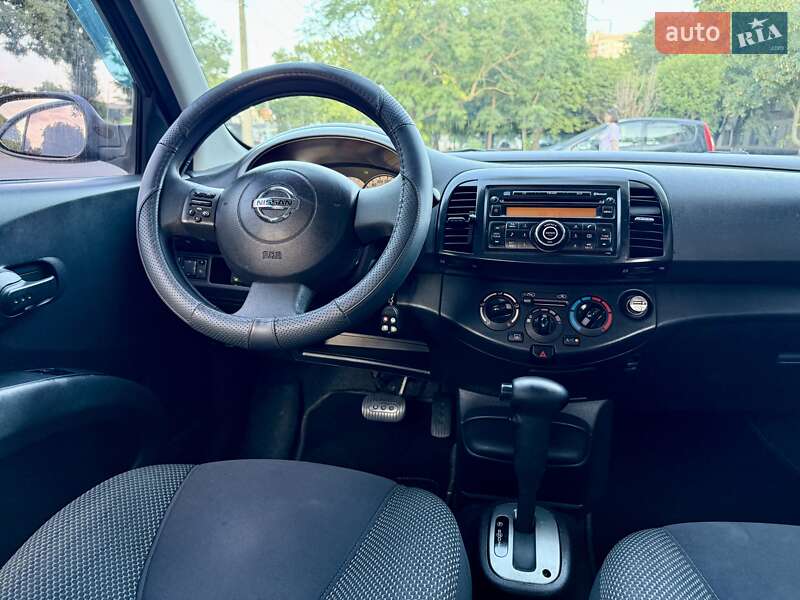 Хэтчбек Nissan Micra 2009 в Одессе