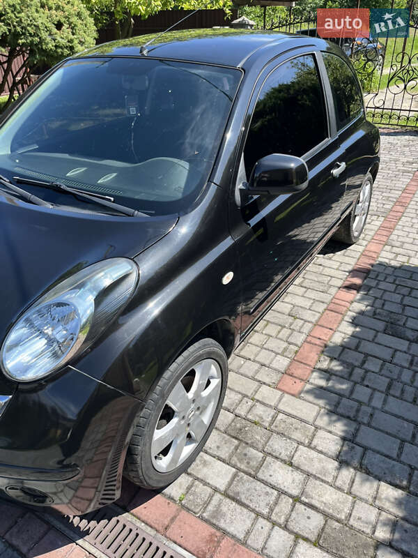 Хетчбек Nissan Micra 2010 в Львові