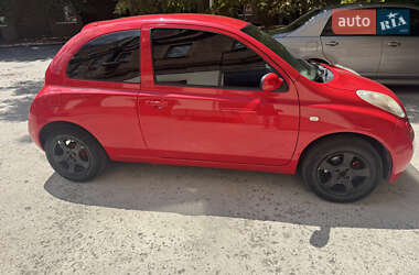 Хэтчбек Nissan Micra 2004 в Днепре